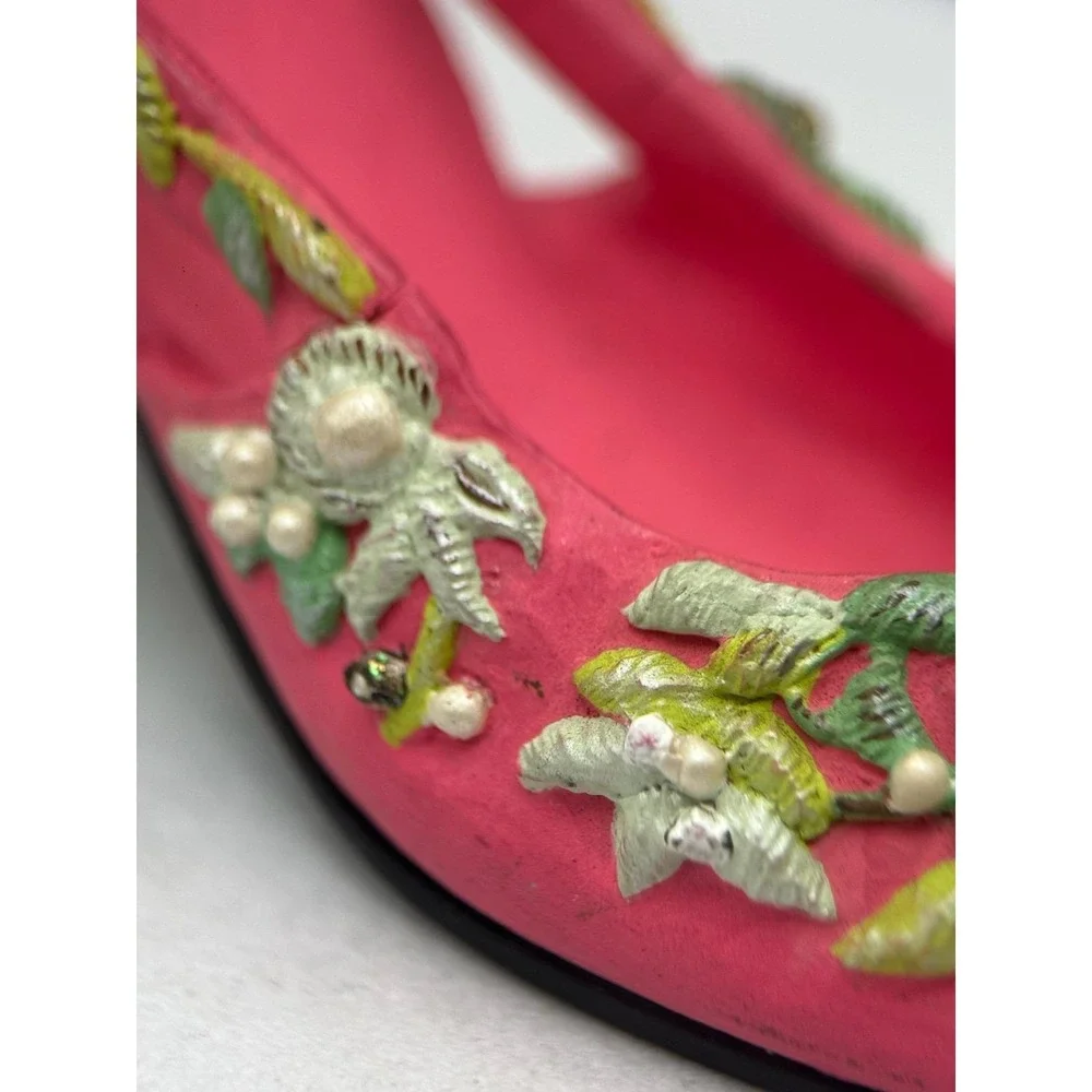 Vintage Pink Embroidered Floral Evening Slingback Shoe Pump‎ High Heel Keychain